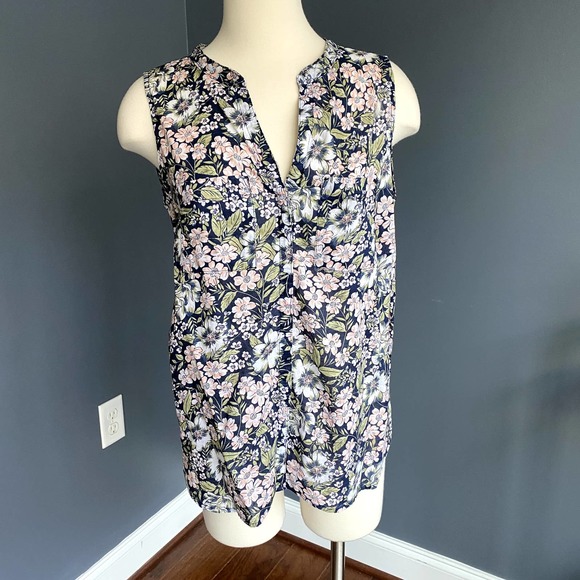 GAP navy blue sleeveless button down tank top - Picture 1 of 8